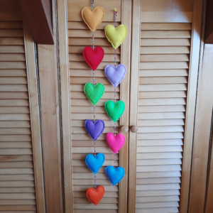 Móvil 6 Corazones