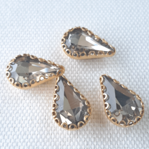 Cristal Gota 13mm Gris x 6 un